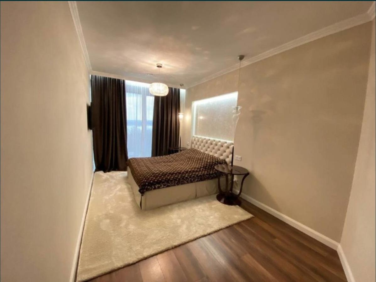 Lux 1-Bedroom Panoramic View Most City Center Area Dnipro Exterior foto